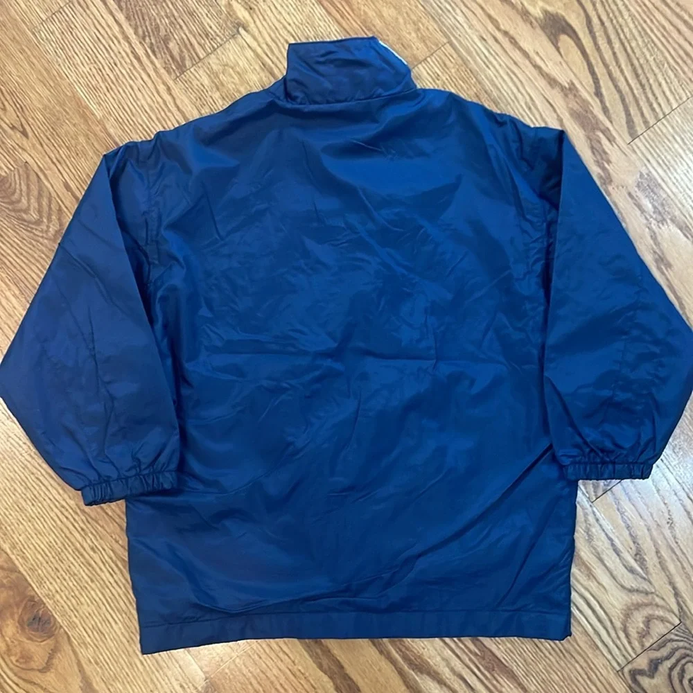 Youth Notre Dame Fighting Irish Adidas Zip Up Windbreaker/Jacket. Size S 8-10.